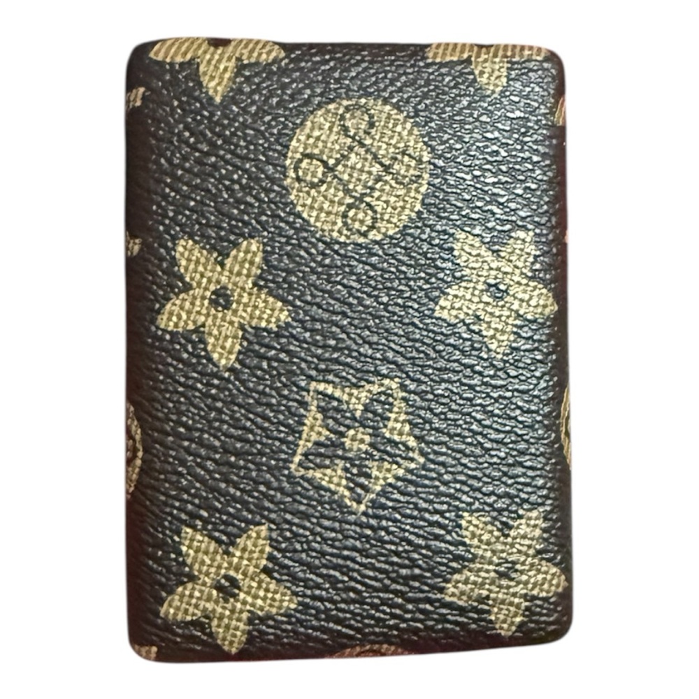 Brand new compact mirror